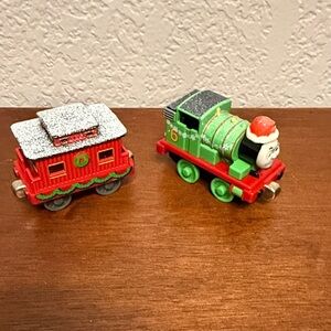 Thomas & Friends Take Along Sodor Die-cast Holiday PERCY & Caboose